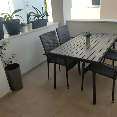 דירה Apartman Branislava פולה